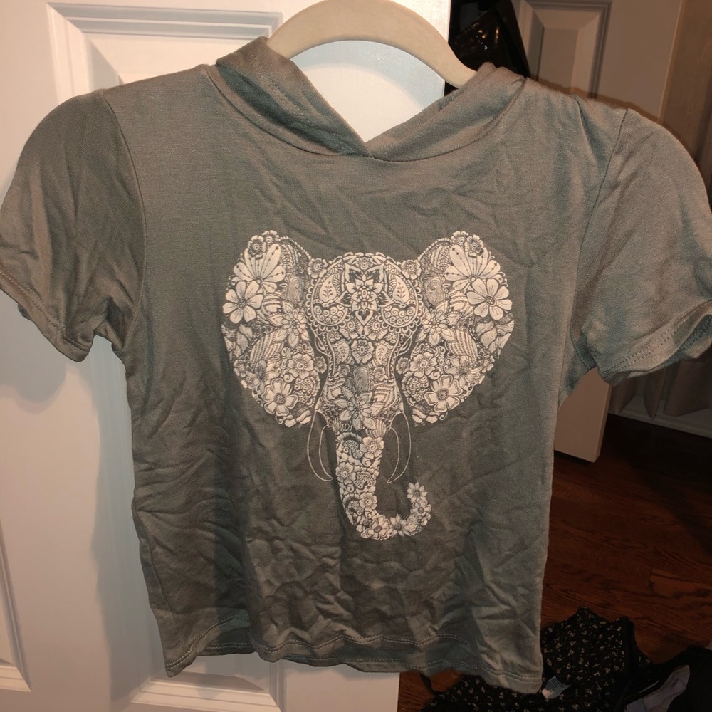 T shirt